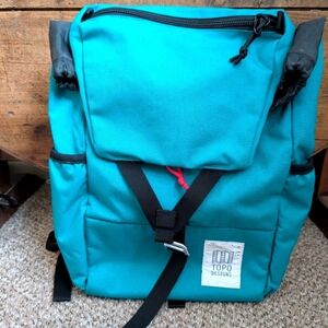 Topo designs Y-Pack